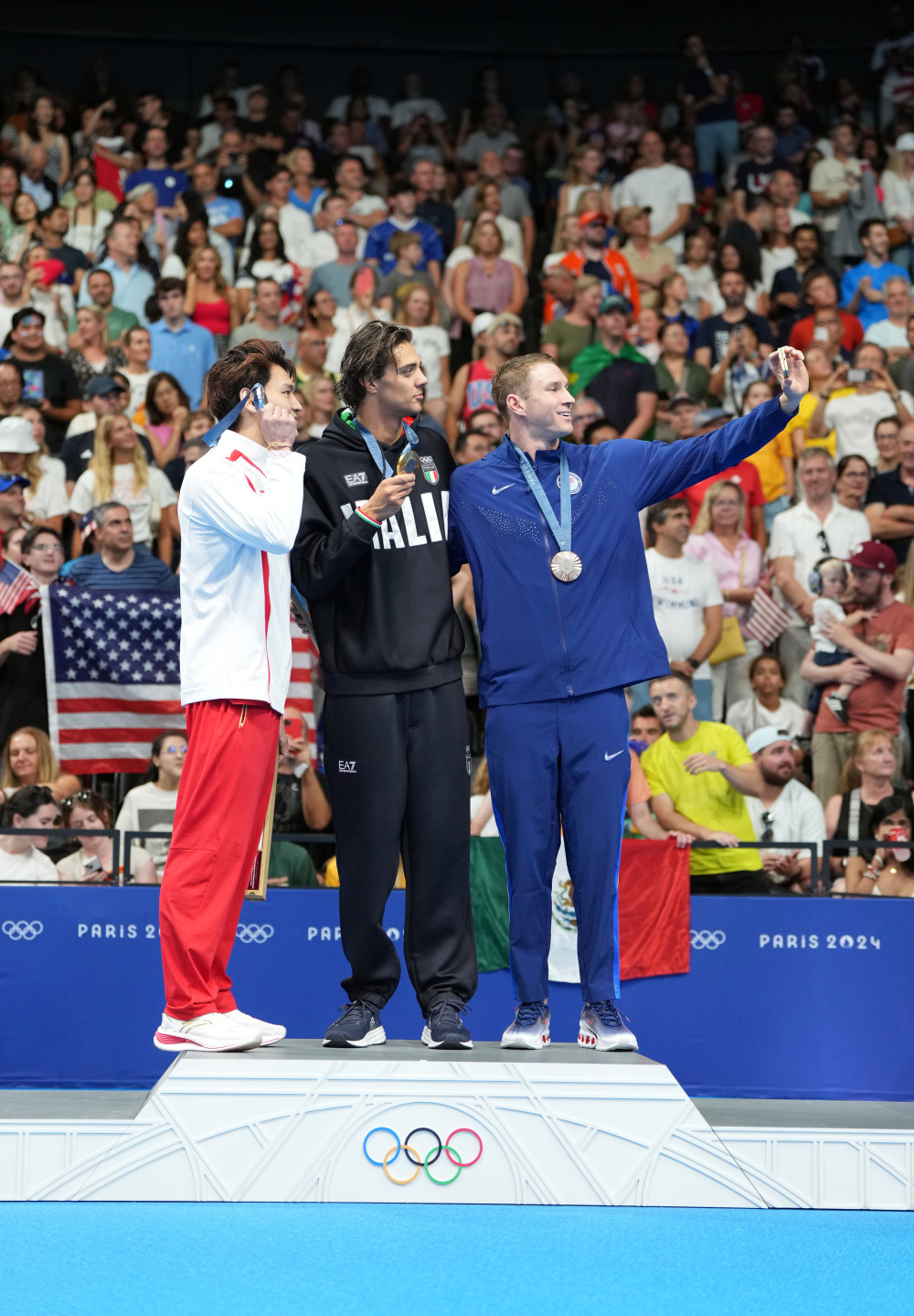 巴黎奥运会丨游泳——男子100米仰泳决赛赛况(5)