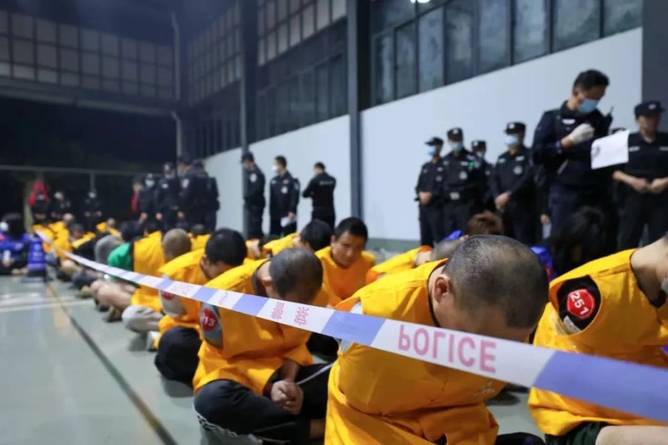 73万人,铲除本地涉诈窝点2700余个,直接返还群众被骗资金1.