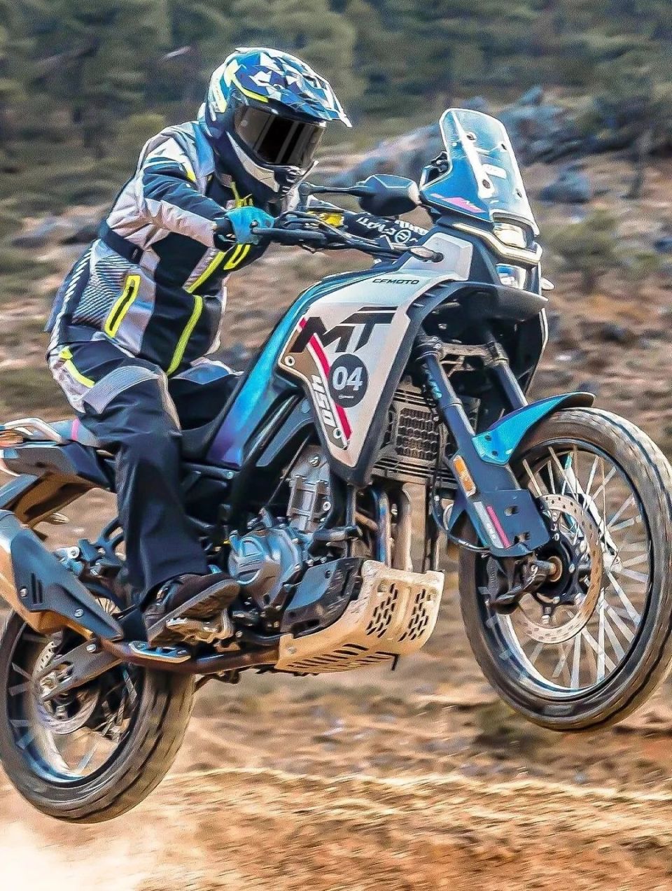 春风450mt正式发布,31580这价格你怎么看?_腾讯新闻