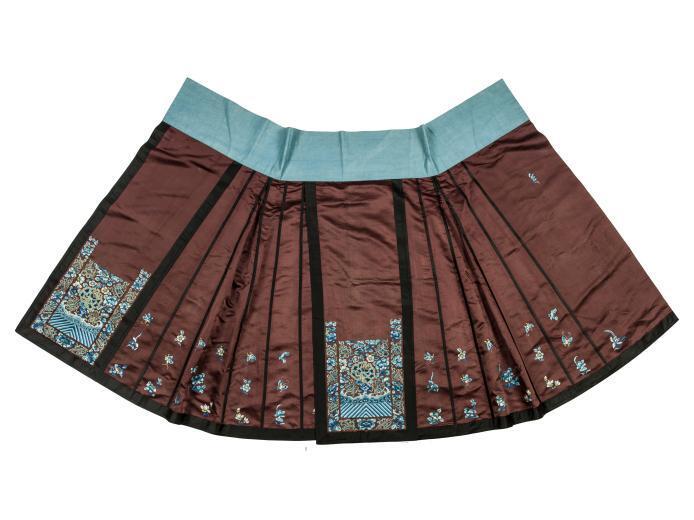 中华优秀传统文化系列谈丨马面裙:惊艳了千百年的五彩