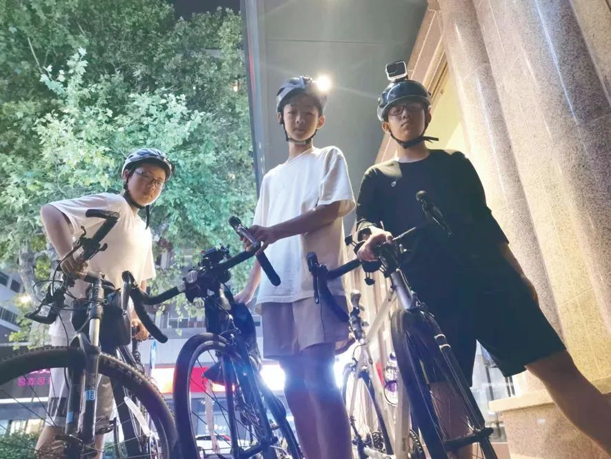 三天两夜180公里!3个初一男生从上海结伴骑车到杭州