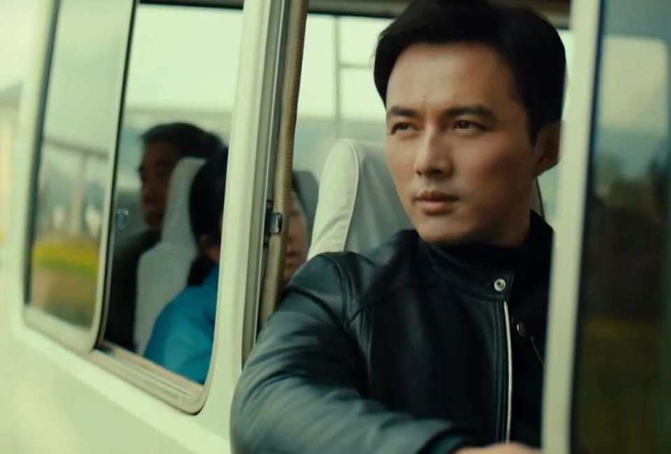 微暗之火:同样是保护南雅,为何周洛招人喜欢,林方路让人反感?