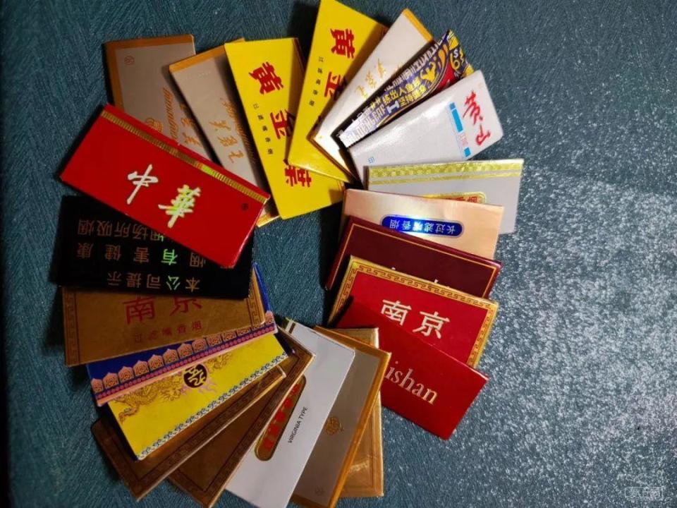 流行真是一个圈？“烟卡”再次席卷小学生_腾讯新闻