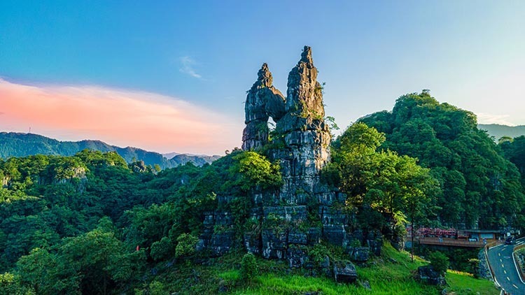 兴文石海景区做足"地质 "文章 推进文化和旅游深度融合_腾讯新闻