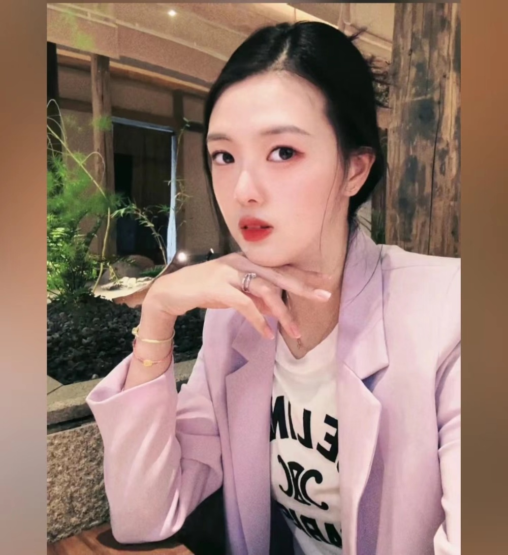 张常宁最新写真出炉!吴冠希杀进季后赛,宝宝或将现场助威_腾讯新闻