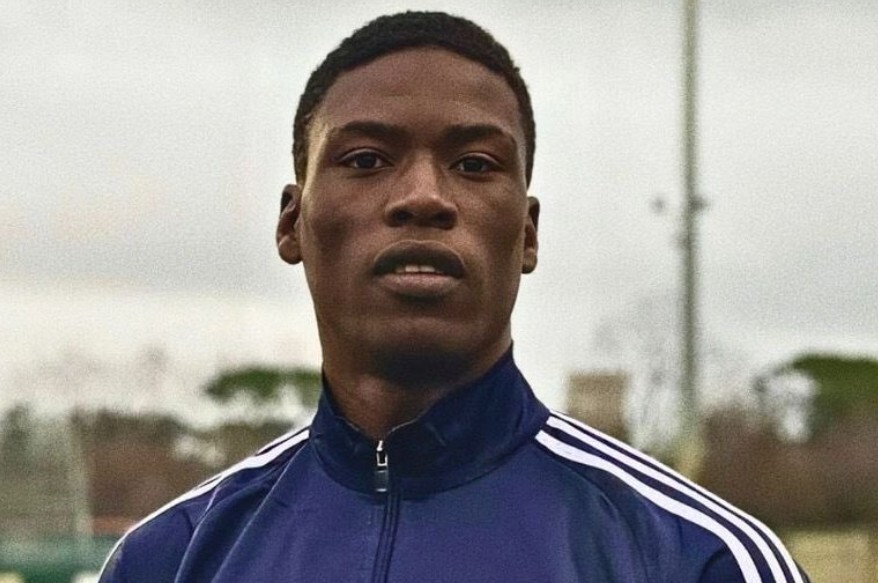 记者切尔西将签下18岁尼日利亚前锋哈菲兹易卜拉欣