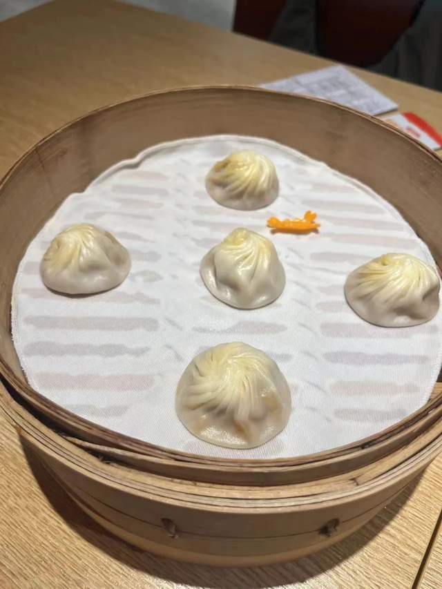 鼎泰丰，闭店不冤_腾讯新闻