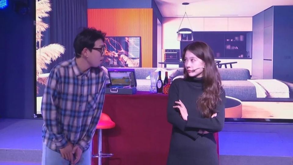 环境式互动喜剧《爱情傻瓜》在河北省艺术中心造艺空间上演_腾讯新闻