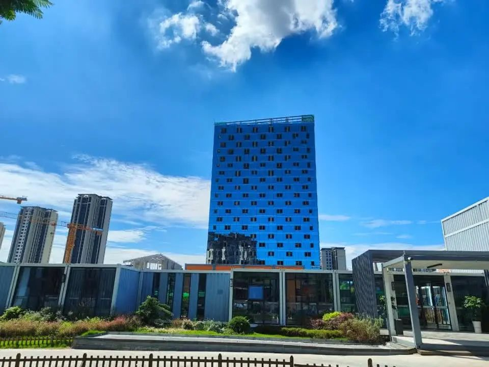 基金招商劲头足  新津构建优势产业链