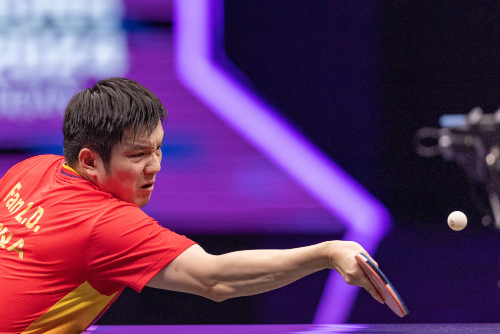 乒乓球——wtt重庆冠军赛:樊振东晋级