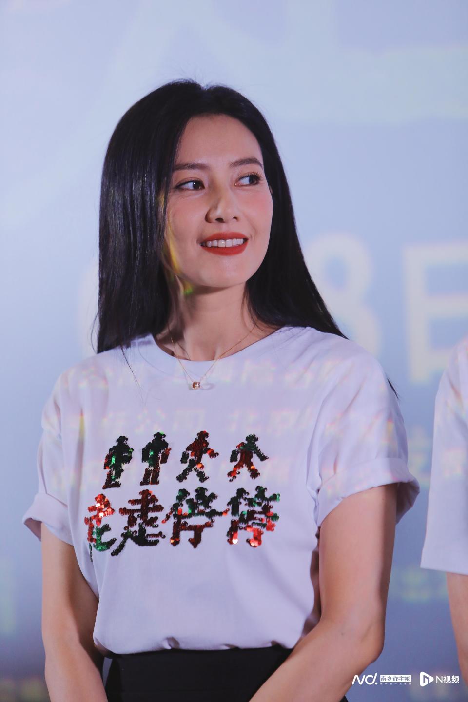 《走走停停》首映礼举行,胡歌高圆圆以诙谐方式演绎生活真实_腾讯新闻
