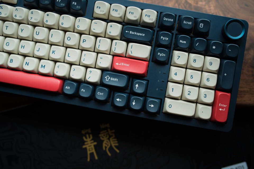 SKN 青龙 4.0 键盘布局