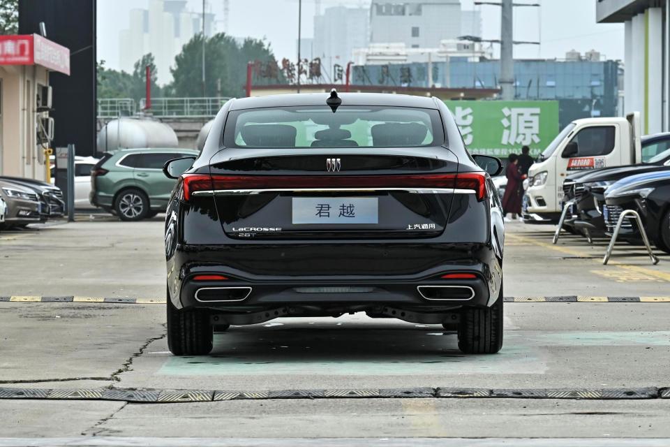 99万!新"别克君越"亮出底牌_腾讯新闻