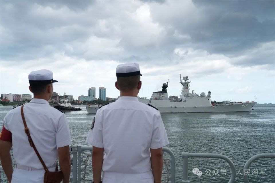 海军第45批护航编队结束访问坦桑尼亚_腾讯新闻
