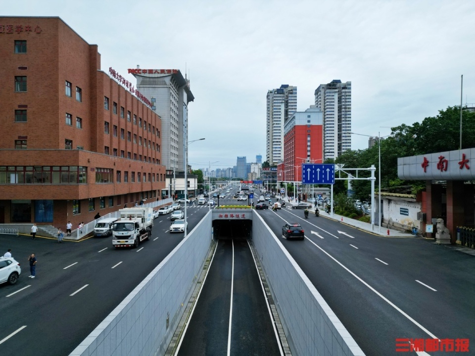 长沙第三条过江隧道湘雅路隧道即将通车