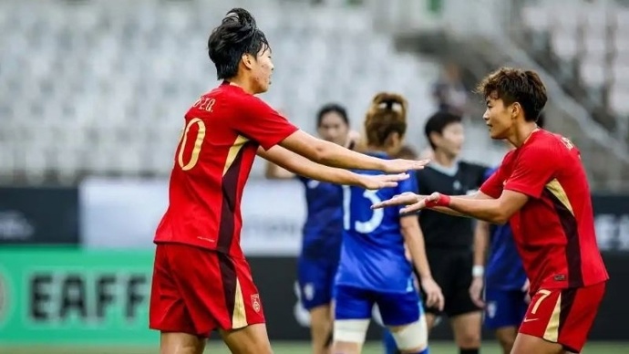 这位小将两场比赛打入三球，中国女足有了王霜接班人？