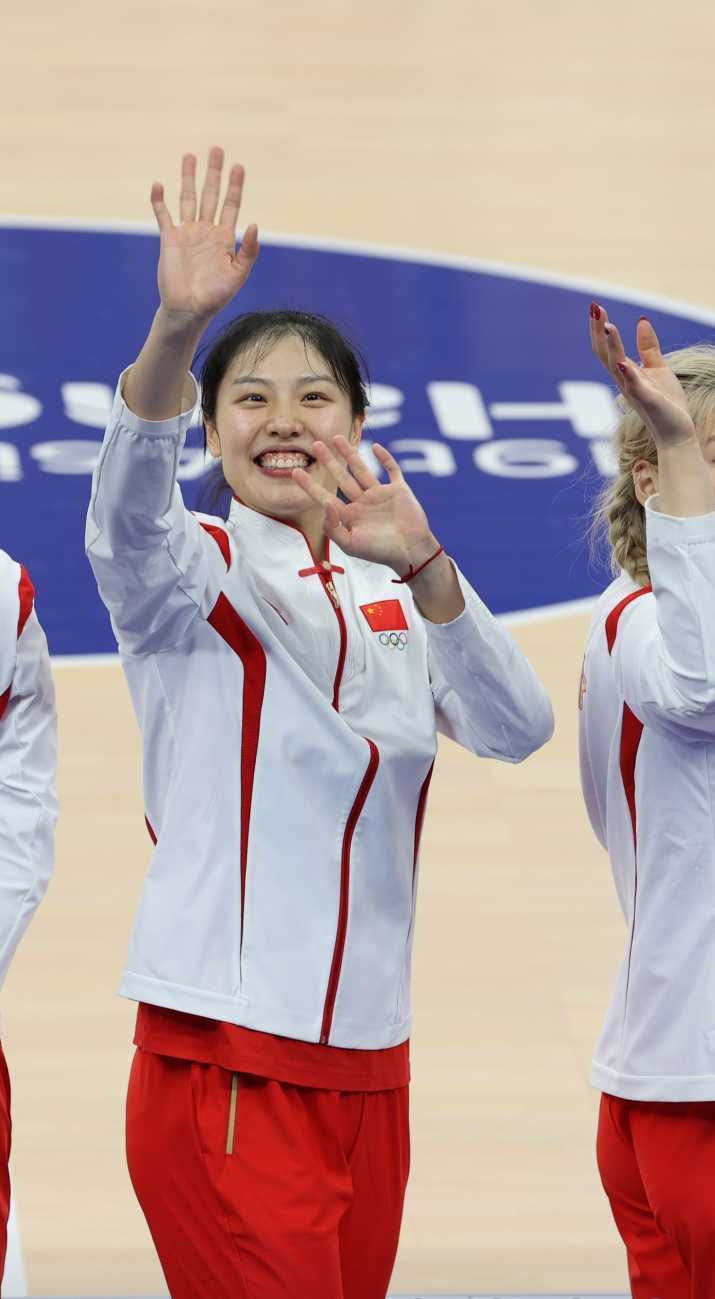 中国女篮绝杀日本夺冠,河南姑娘张茹与全队再登亚洲之巅_腾讯新闻