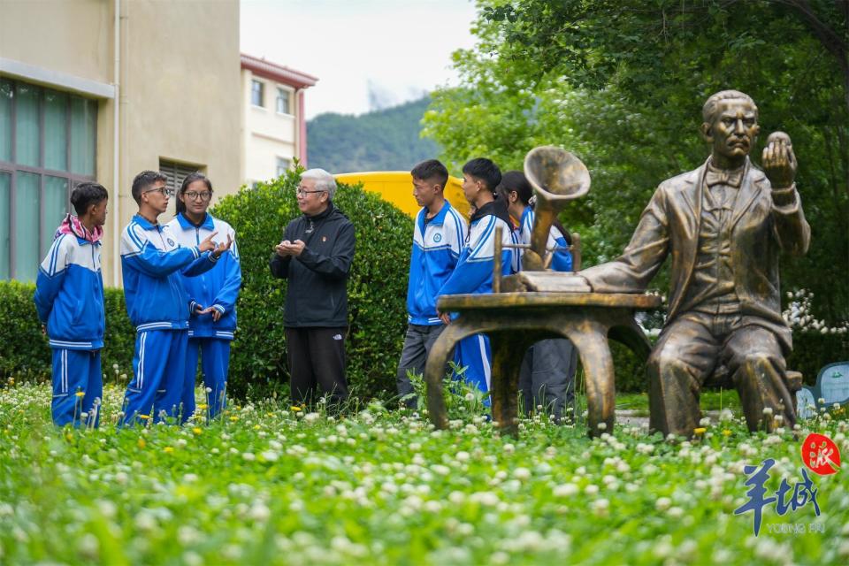 现在的林芝一中照片图片