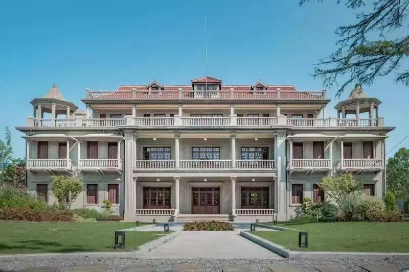 奉贤博物馆目前整体运营区博物馆新馆,言子书院,沈家花园,以"一体两翼