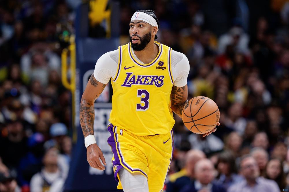 浓眉14中5&罚球6中6 得到16分11板4助_腾讯新闻