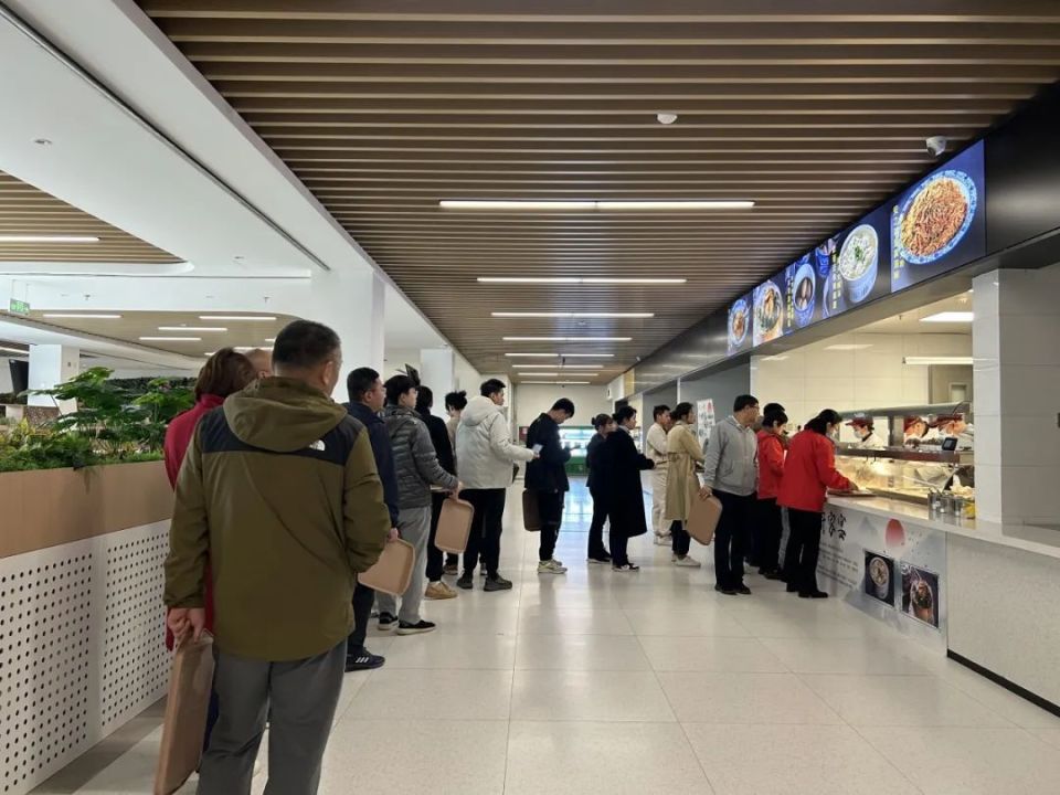 湖头小吃飘香北大食堂_腾讯新闻