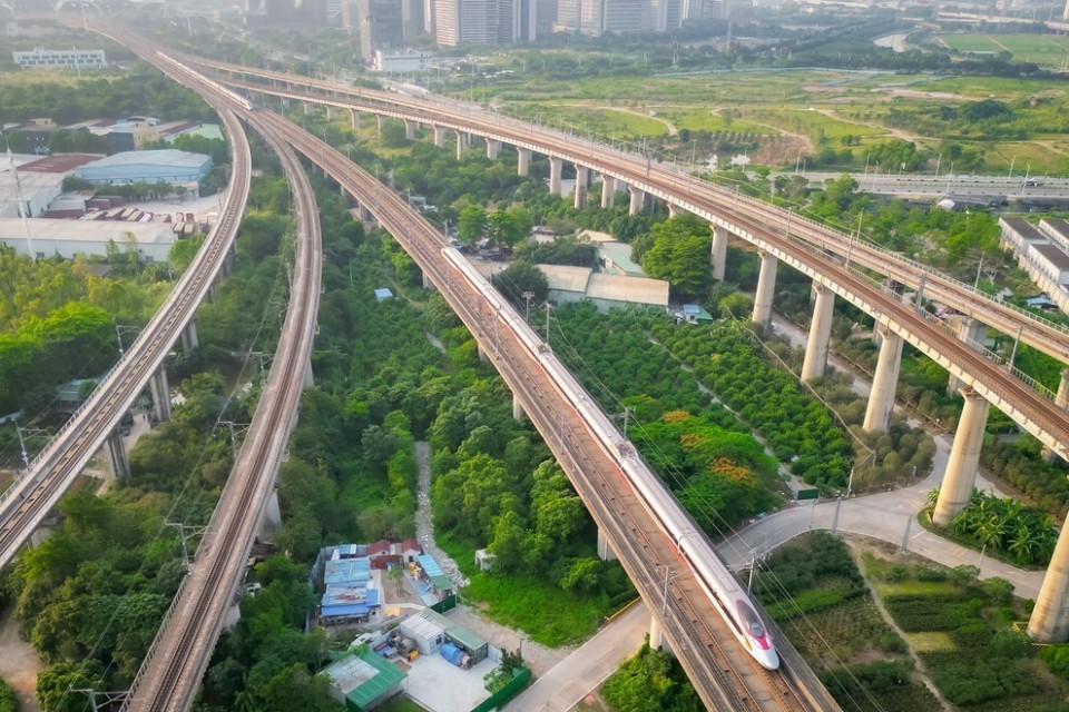 广州加速打造世界级铁路综合交通枢纽