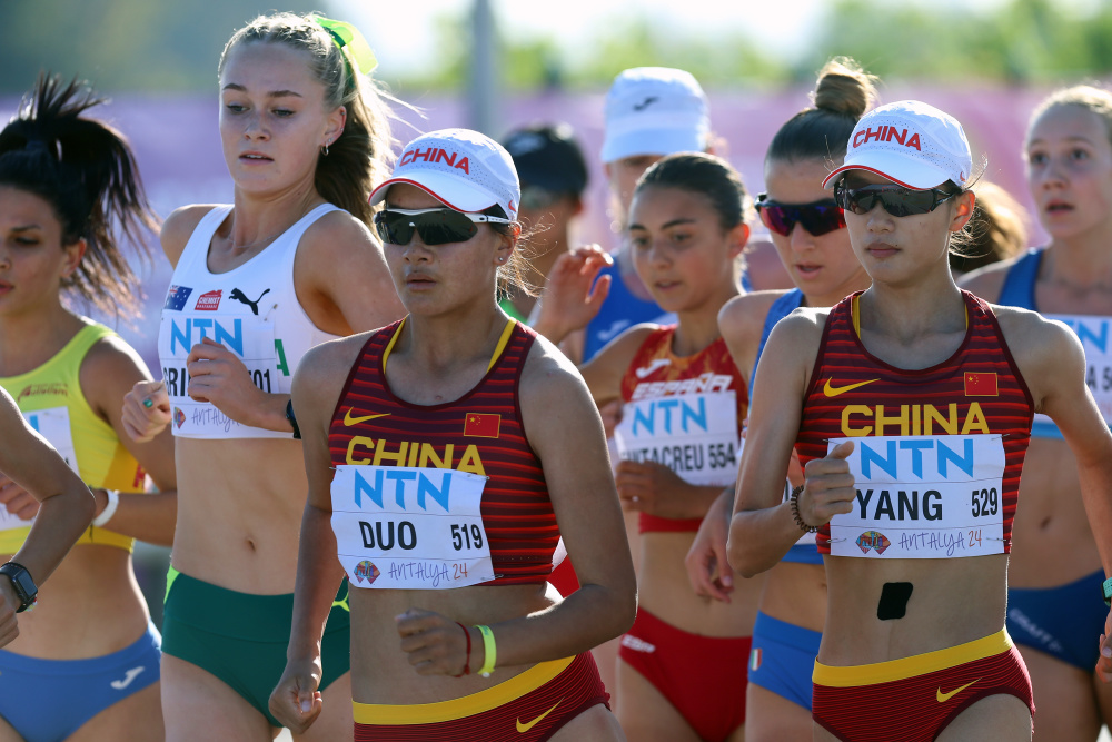 田径——世界竞走团体锦标赛:中国队获得10公里竞走女子团体亚军
