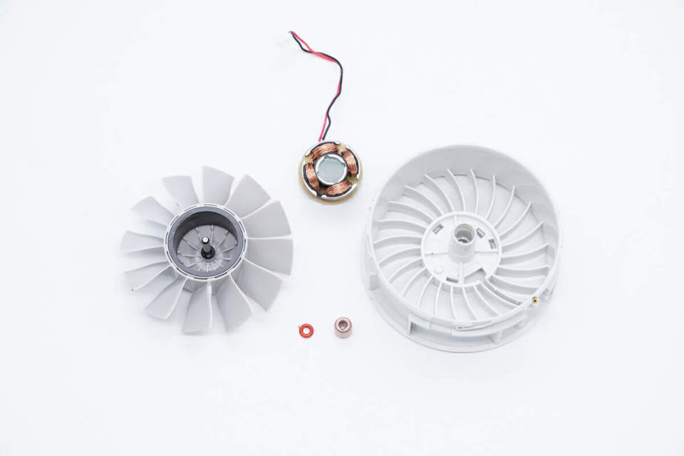 5小时续航,充一次电用一天?夏日几素手持小风扇拆解