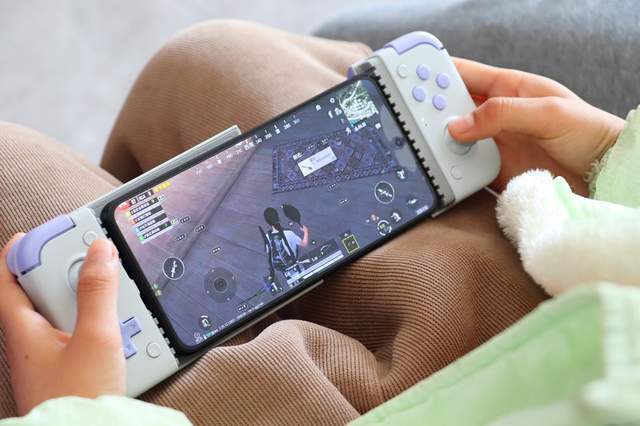 盖世小鸡x2s手机游戏手柄开玩_腾讯新闻