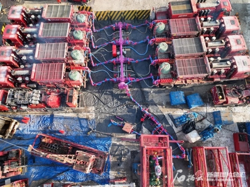 中国石油首套175兆帕压裂装备在新疆成功应用_腾讯新闻