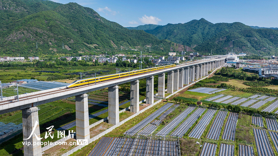 浙江仙居:杭温高铁联调联试进入冲刺阶段