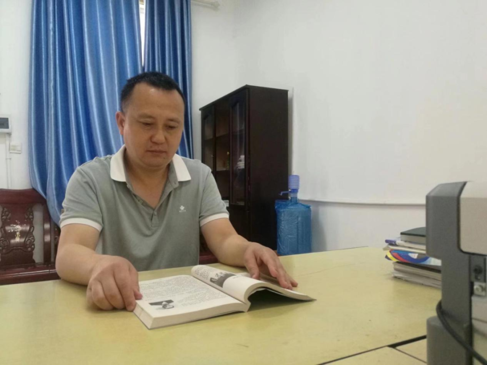 中学数学教育教学科研先进个人,湖南省学业水平考试专家库成员,株洲市