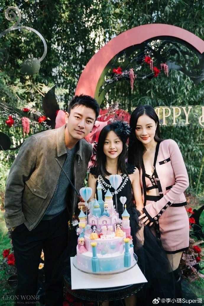 依旧甜蜜!贾乃亮李小璐同时晒照助力奥运,默契和谐有夫妻相