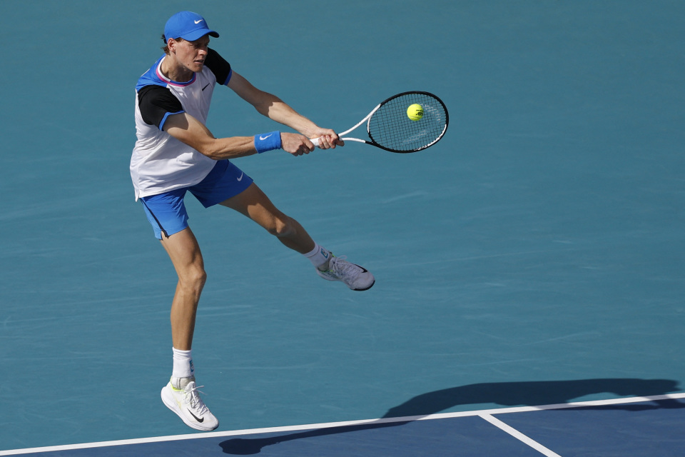 网球迈阿密公开赛辛纳晋级2