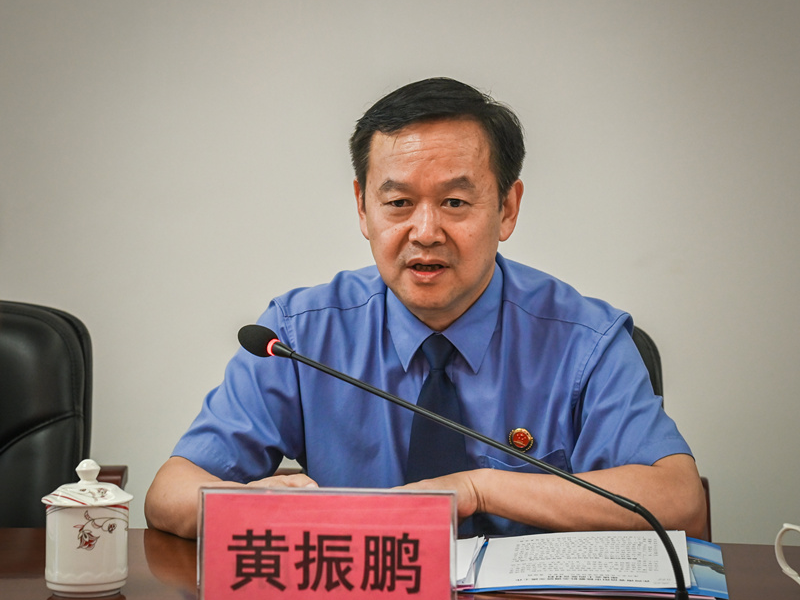 该院检察长黄振鹏表示,专班成员和联盟成员在数字检察办案场所集中