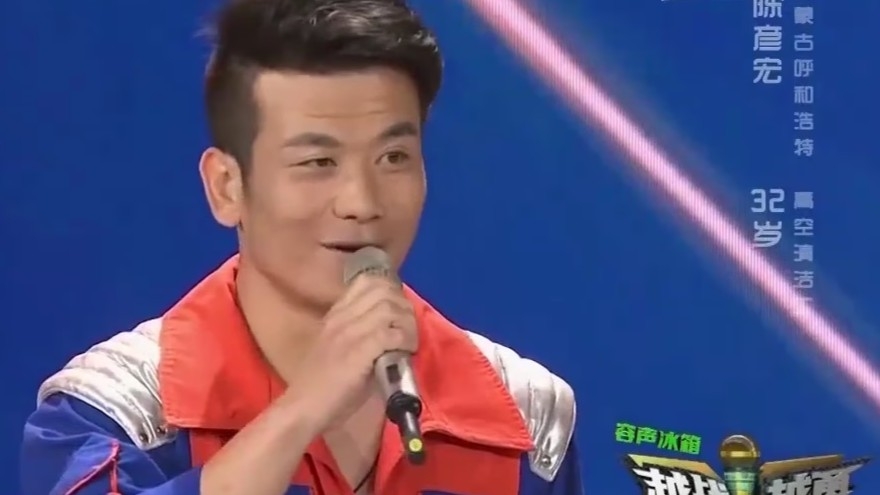 一张工作照震撼全场！高空清洁工的日常，让杨帆直呼太不容易_腾讯新闻