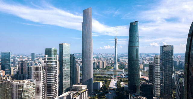 两极分化！广州楼市新政满月：看房团重现黄埔，南沙楼市成交难中介想撤店_腾讯新闻