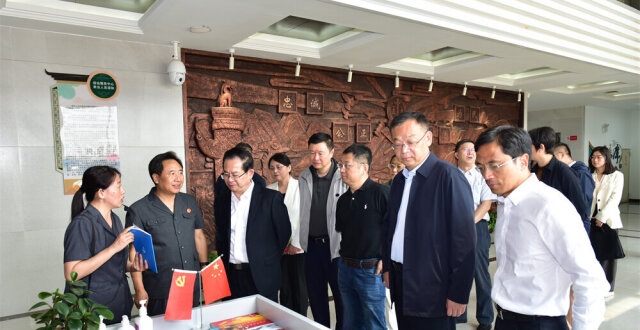 民革中央副主席刘家强率队赴曲靖调研残疾人服务保障工作_腾讯新闻