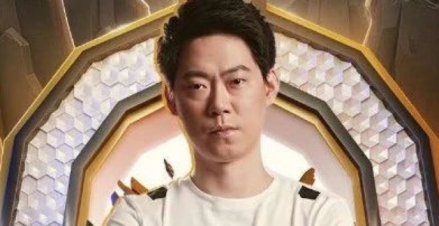 内战秀翻天的Moon，深陷“版本陷阱”_腾讯新闻