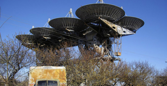 乌军使用美制弹道导弹袭击俄罗斯卫星通信设施 S-500防空系统未能拦截_腾讯新闻