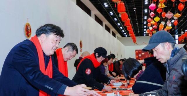 西泠印社名家送福送春联_腾讯新闻