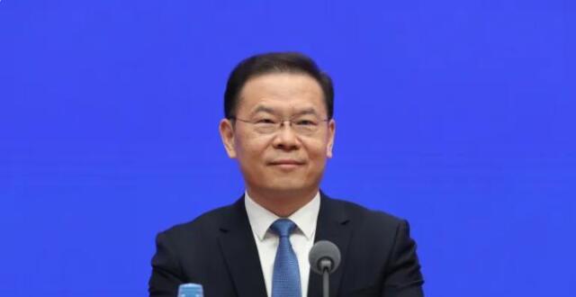 社保“应保尽保”要下大功夫