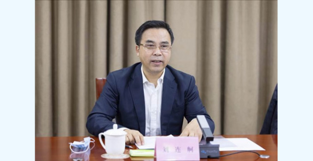 刘连舸辞去中国银行董事长等职务_腾讯新闻