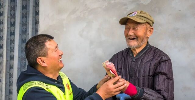 公益路上的“执着”汉子_腾讯新闻