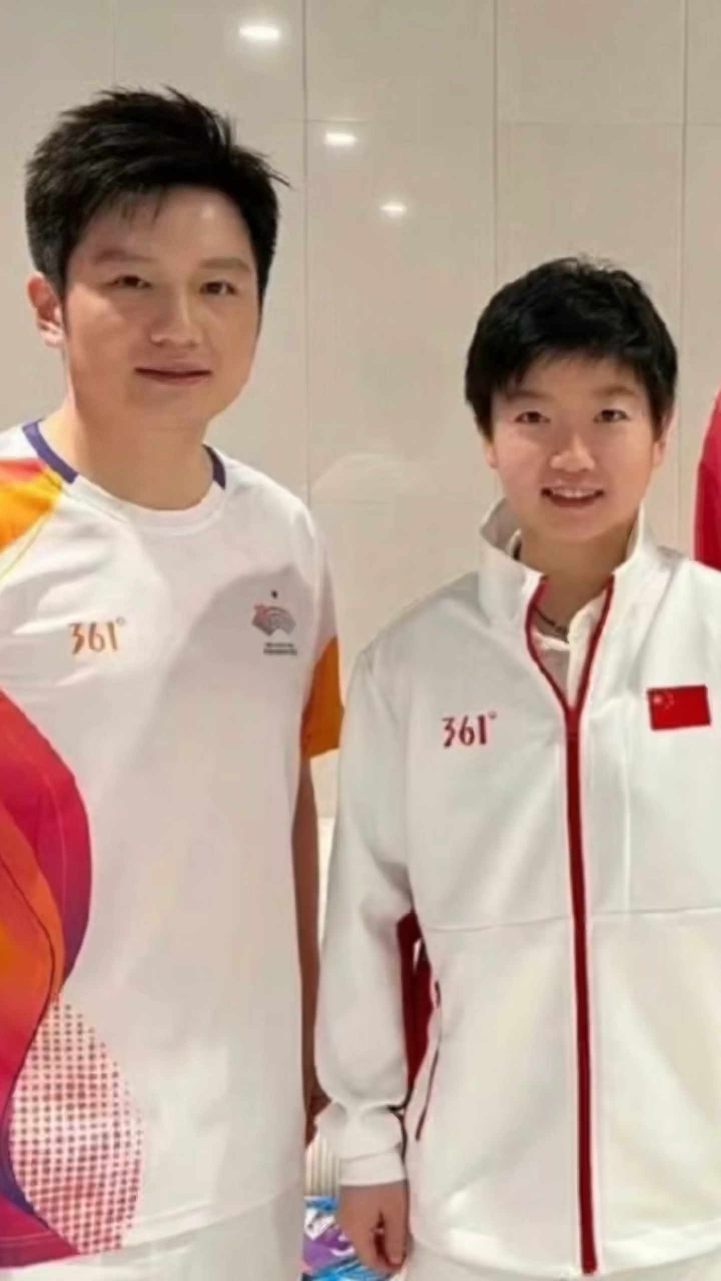 樊振东和孙颖莎团体全胜仍摘银，两原因很关键，马龙陈梦任三单起奇效_腾讯新闻