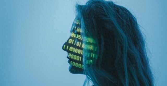 AI大模型周报：DeepSeek被曝实习生工资每天5000；月之暗面宣布Kimi K3正式开源_腾讯新闻