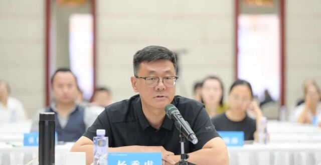 致敬一位不能忘记的人 | 纪录片《卢作孚》研讨座谈会今在渝召开_腾讯新闻
