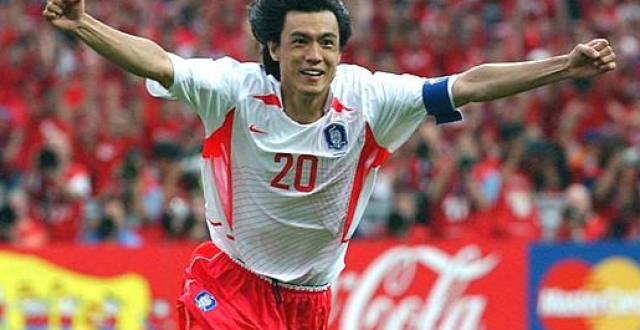 韩国足球逃不开的天道轮回 洪明甫24年从国家英雄到民族罪人_腾讯新闻