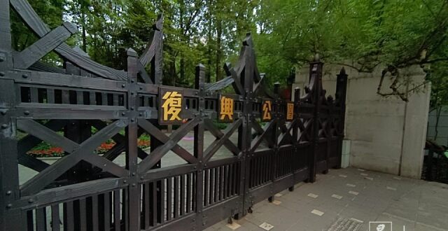 跟着热播剧《繁花》，来一场老卢湾的Citywalk！_腾讯新闻