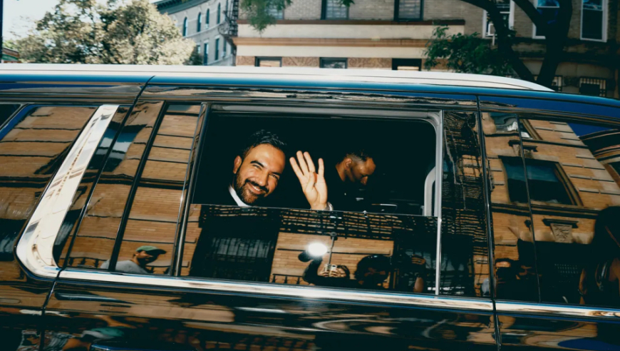 纽约“红潮”：33岁“社会主义市长”惊天逆袭，为何让特朗普阵营震动